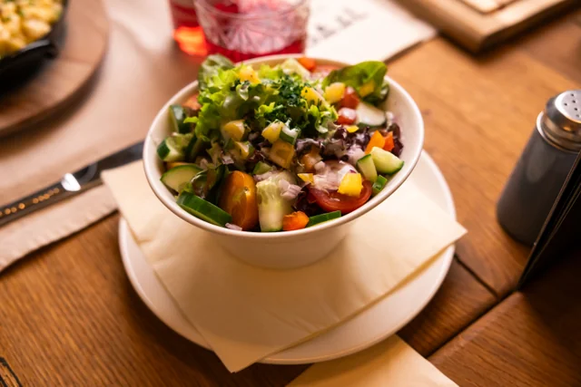 Ensalada mixta pequeña