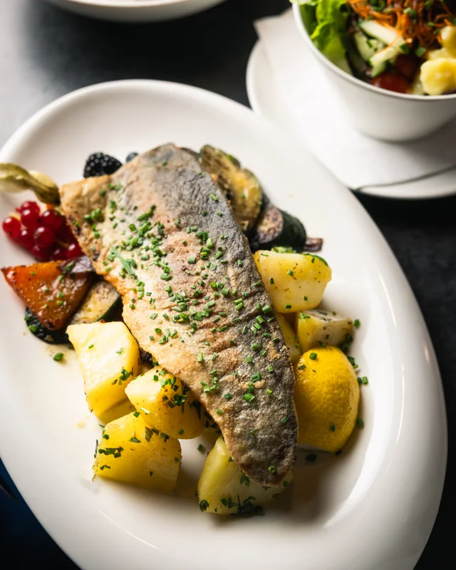 Filete de trucha asalmonada